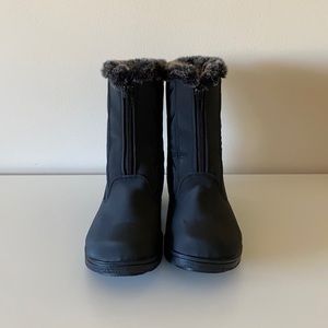 - Athletech 9M Winter Boots